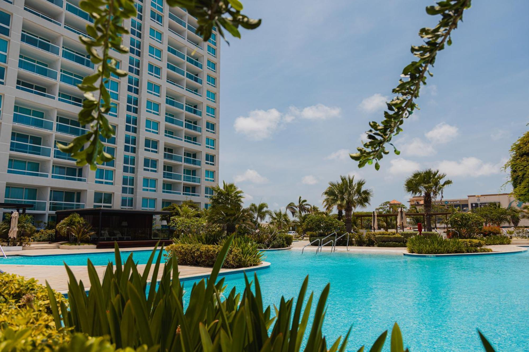 เรดิสัน บลู อารูบา Hotel Palm Beach ภายนอก รูปภาพ